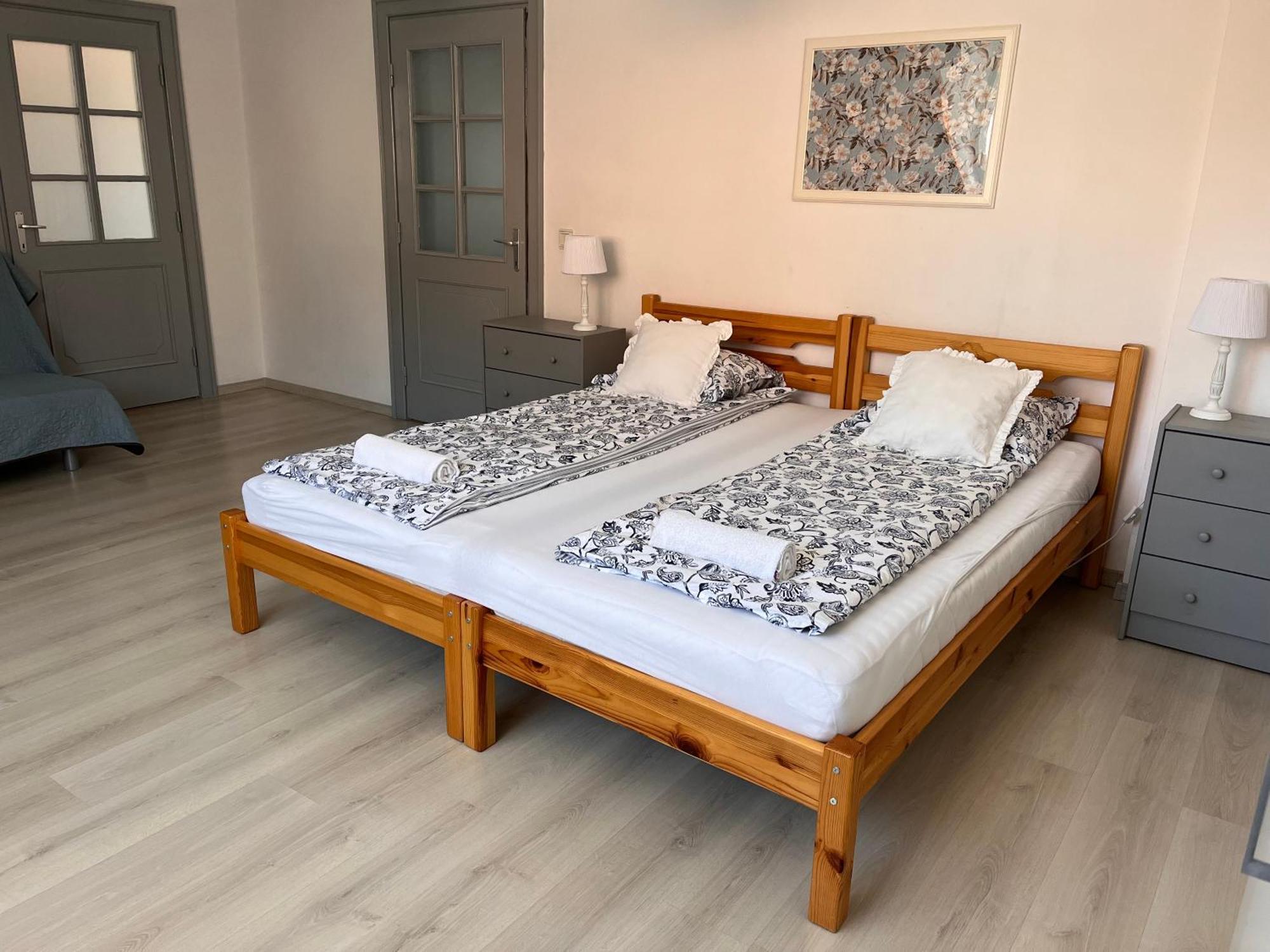 Pacsirta Apartman Grand إغير المظهر الخارجي الصورة